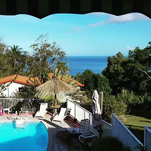  Hébergement de vacances Les Chalets Sous Le Vent